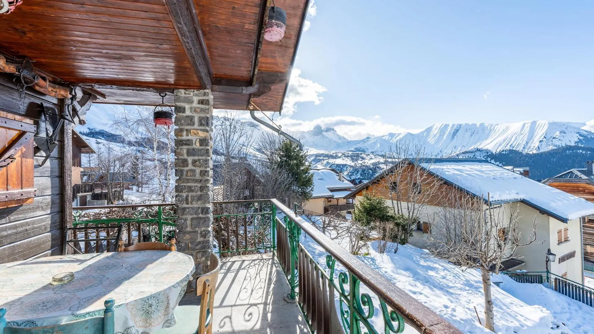 Chalet Les Aiguilles Albiez-Montrond